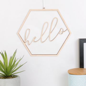 Kranz "Hello" aus Birkenholz